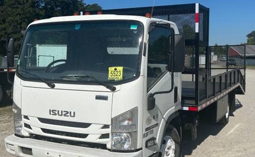 2020 Isuzu NPR-HD