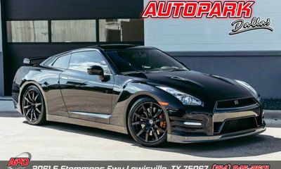 2013 Nissan GT-R Premium