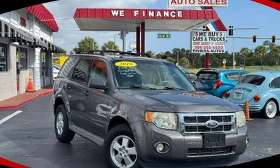2010 Ford Escape XLT
