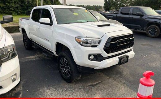 2021 Toyota Tacoma SR5
