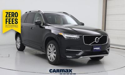 2018 Volvo XC90 Momentum