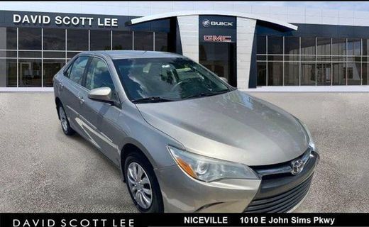 2016 Toyota Camry XLE