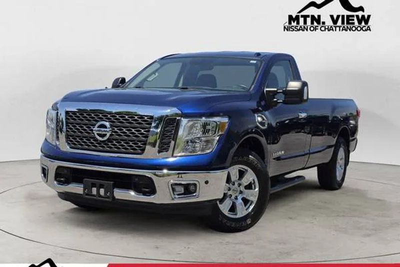 2017 Nissan Titan — a typically priced live listing