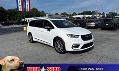 2025 Chrysler Pacifica Pinnacle