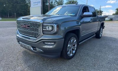 2017 GMC Sierra Denali