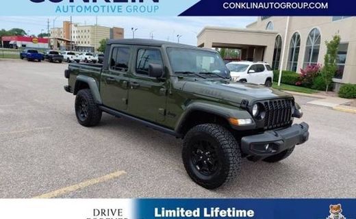 2023 Jeep Gladiator Sport