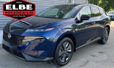 2025 Nissan Murano SL