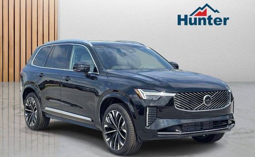 2026 Volvo XC90 Plus Bright