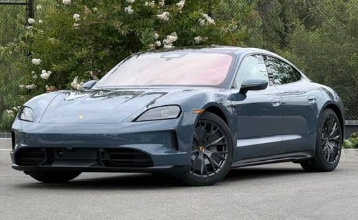 2026 Porsche Taycan GTS