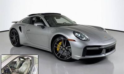 2021 Porsche 911 Turbo S