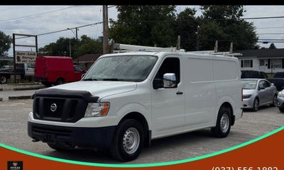 2016 Nissan NV 2500 S