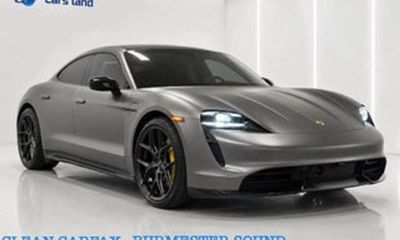 2020 Porsche Taycan Turbo S