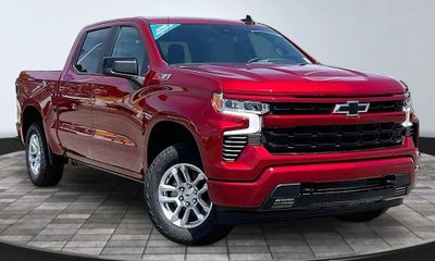 2026 Chevrolet Silverado RST