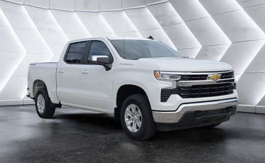 2025 Chevrolet Silverado LT