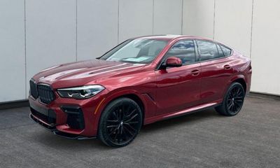 2022 BMW X6 xDrive40i