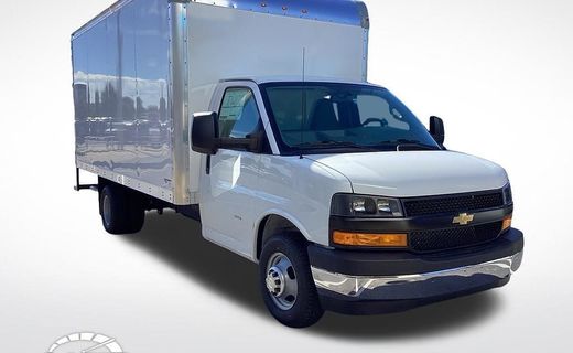 2026 Chevrolet Express 3500 Cutaway 177