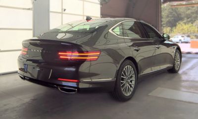 2024 Genesis G80 2 5T Advanced