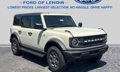 2023 Ford Bronco Base Big Bend