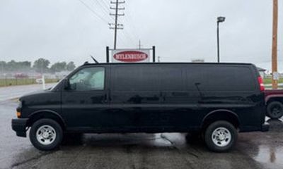 2022 Chevrolet Express Cargo EXT