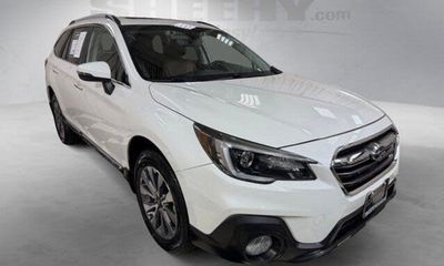 2019 Subaru Outback Touring M R