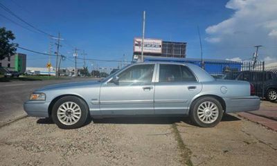 2009 Mercury Grand Marquis LS
