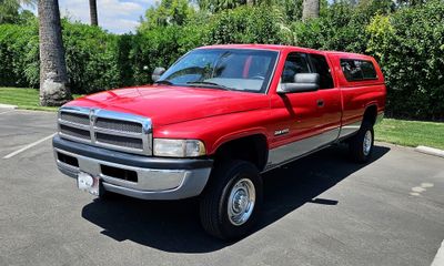 1997 Dodge Ram ST
