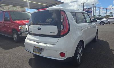 2017 Kia Soul EV With Pano
