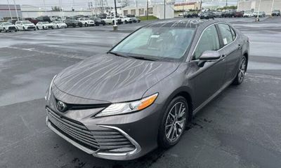 2023 Toyota Camry XLE