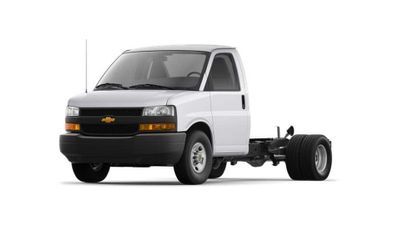 2026 Chevrolet Express 3500 Cutaway 139