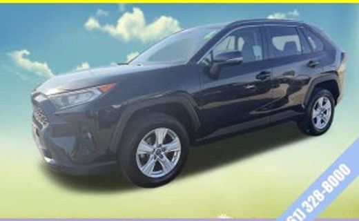 2017 Toyota RAV4 SE