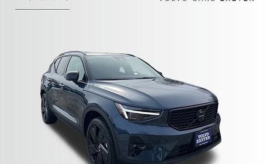 2026 Volvo XC40 Ultra Black Edition