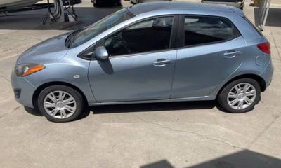 2013 Mazda MAZDA2 Sport GX