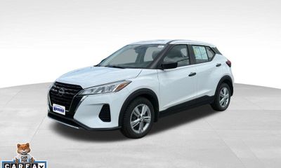 2022 Nissan Kicks S