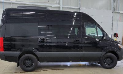 2024 Mercedes-Benz Sprinter 907 VS30 Passenger