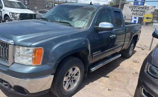 2010 GMC Sierra SLE