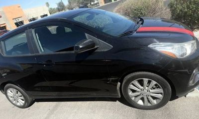 2017 Chevrolet Spark 1LT LT