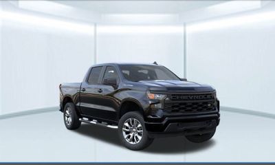 2026 Chevrolet Silverado Custom