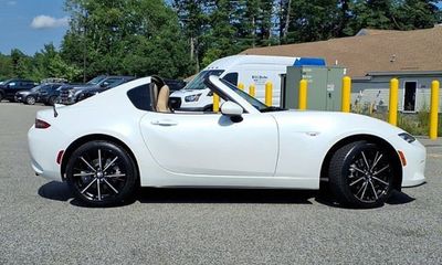 2024 Mazda MX-5 Grand Touring