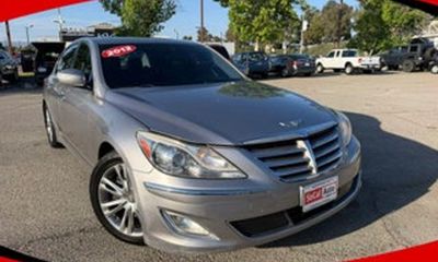 2012 Hyundai Genesis GLS