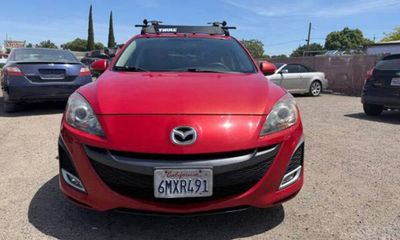 2010 Mazda MAZDA3 S