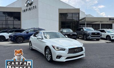 2023 Infiniti Q50 Luxe