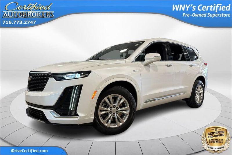 2022 Cadillac XT6 — a typically priced live listing