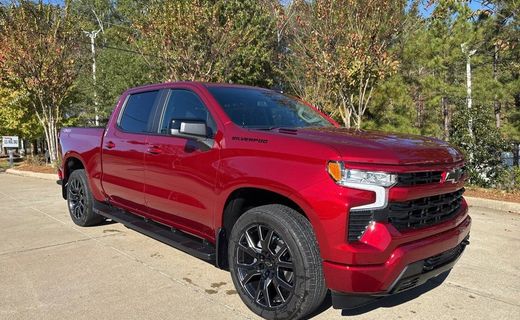 2025 Chevrolet Silverado RST