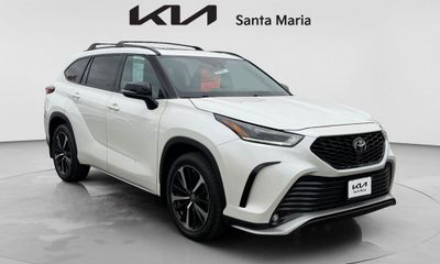 2021 Toyota Highlander XSE NAV JBL