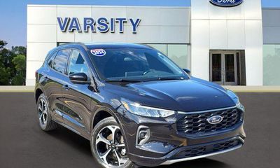 2024 Ford Escape ST Line Select