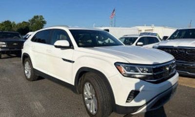 2020 Volkswagen Atlas Cross Sport SE