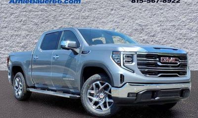 2026 GMC Sierra SLT