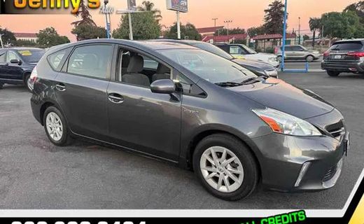 2013 Toyota Prius V Three