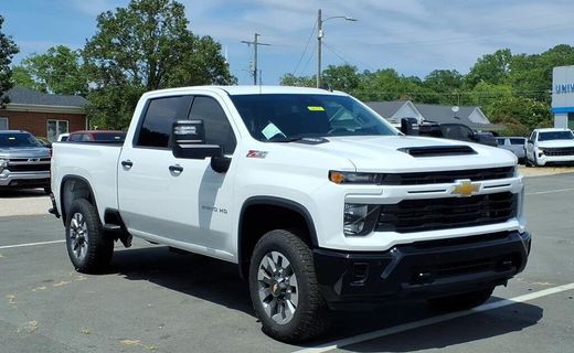 2026 Chevrolet Silverado HD Custom