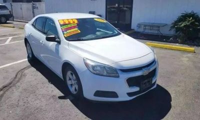 2015 Chevrolet Malibu LS 1FL
